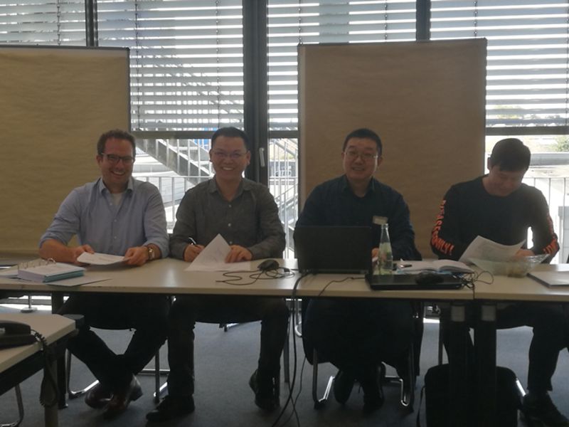 与外方联名签署罗源大H型钢总承包项目技术纪要